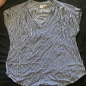 Size M, GAP blouse